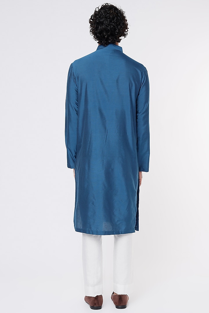 Indigo Blue Cotton Silk Acrylic Embroidered Kurta by DiyaRajvvir Men at Pernia's Pop Up Shop