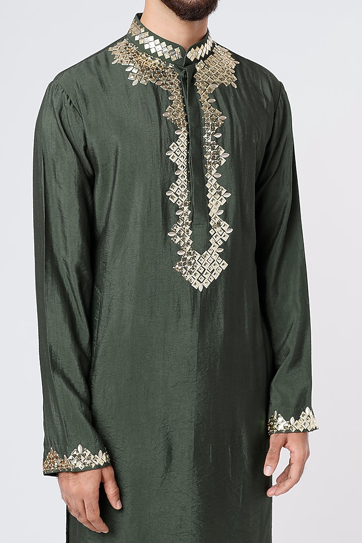 Olive Green Cotton Silk Sequins Embroidered Kurta by DiyaRajvvir Men at Pernia's Pop Up Shop