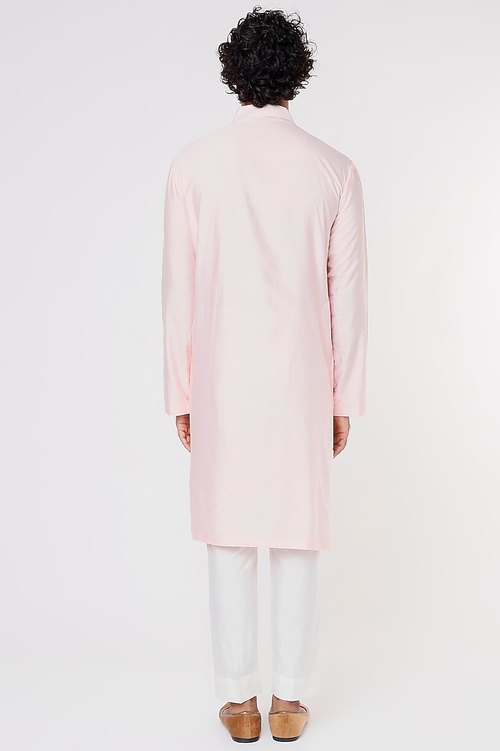 Blush Pink Cotton Silk Thread Embroidered Kurta by DiyaRajvvir Men at Pernia's Pop Up Shop