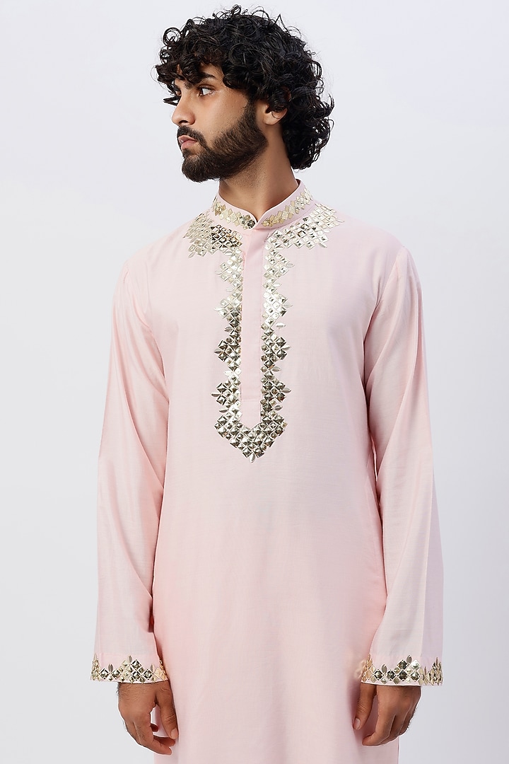 Pink Cotton Silk Sequins Embroidered Kurta by DiyaRajvvir Men at Pernia's Pop Up Shop