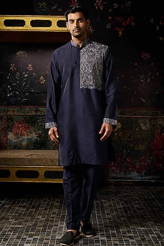 Blue Cotton Silk Geometric Embroidered Kurta by DiyaRajvvir Men