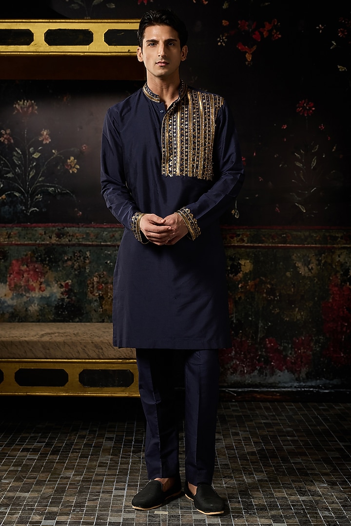 Blue Cotton Silk Embroidered Kurta by DiyaRajvvir Men at Pernia's Pop Up Shop