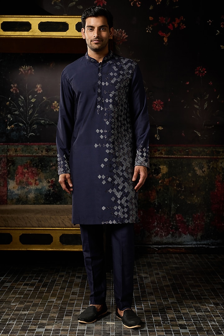 Dark Blue Cotton Silk Thread Embroidered Kurta Set by DiyaRajvvir Men at Pernia's Pop Up Shop