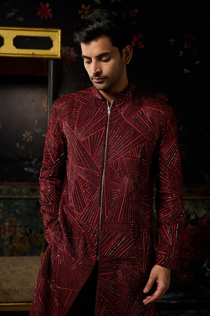 Maroon Dola Silk Thread Embroidered Kurta by DiyaRajvvir Men at Pernia's Pop Up Shop