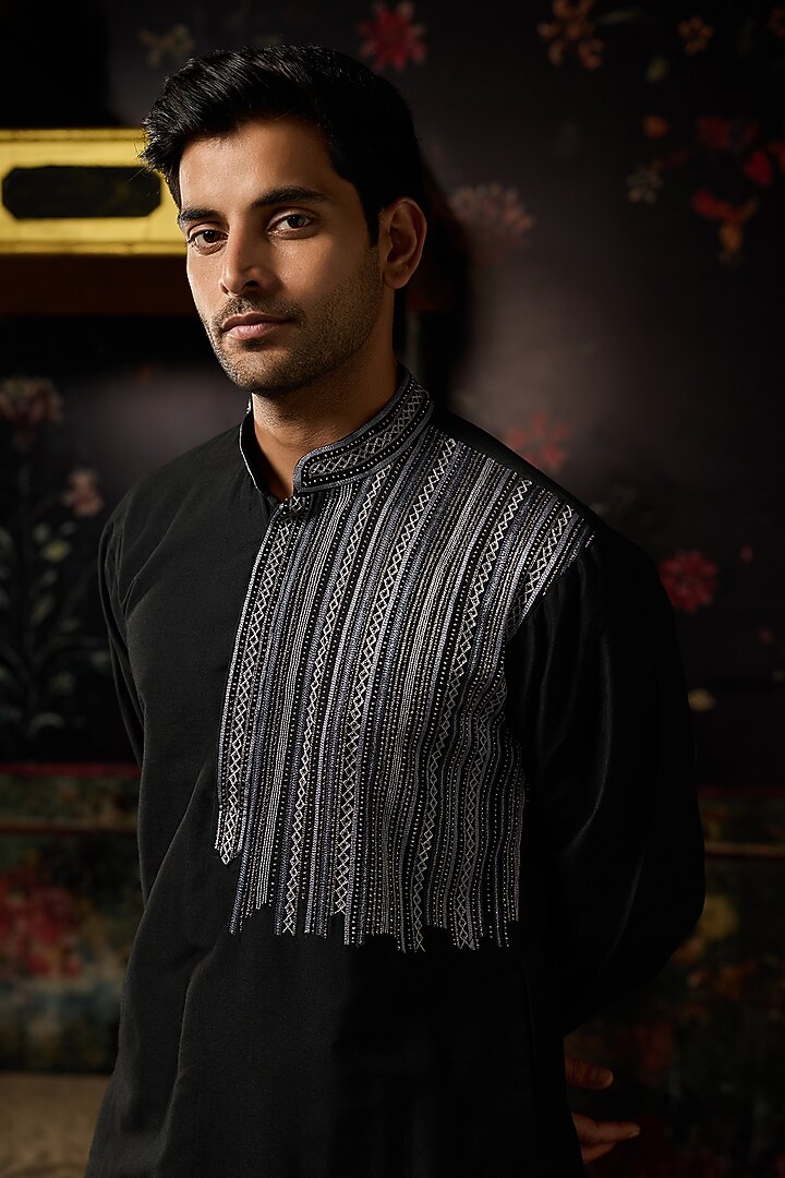 Black Cotton Silk Embroidered Kurta Set by DiyaRajvvir Men at Pernia's Pop Up Shop