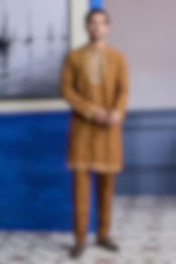 Mustard Dola Silk Embroidered Kurta Set by DiyaRajvvir Men at Pernia's Pop Up Shop