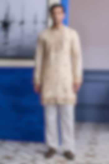 Ivory Dola Silk & Satin Thread Embroidered Kurta Set by DiyaRajvvir Men at Pernia's Pop Up Shop
