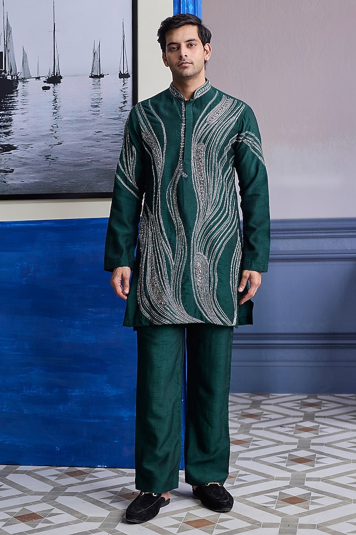 Dark Green Dola Silk Zari Embroidered Kurta Set by DiyaRajvvir Men at Pernia's Pop Up Shop