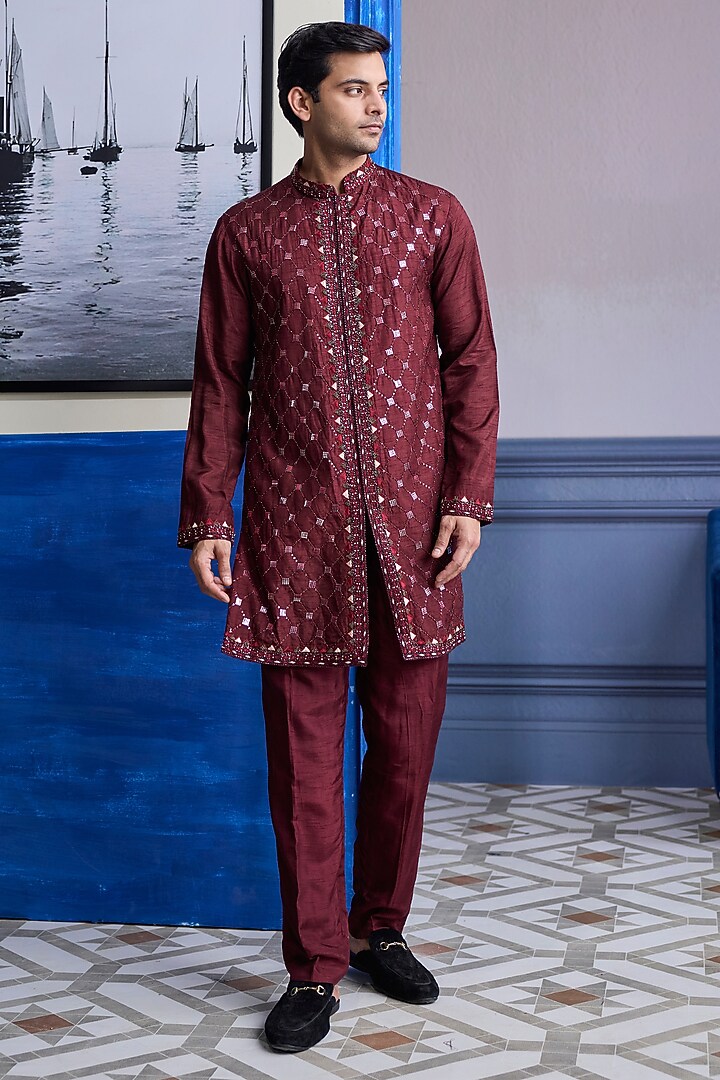 Maroon Dola Silk Mirror Embroidered Kurta by DiyaRajvvir Men at Pernia's Pop Up Shop