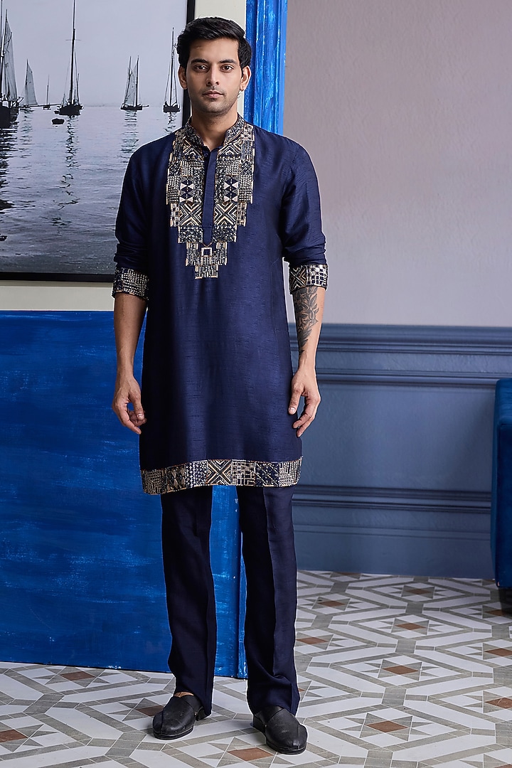 Dark Blue Dola Silk Embroidered Kurta by DiyaRajvvir Men at Pernia's Pop Up Shop