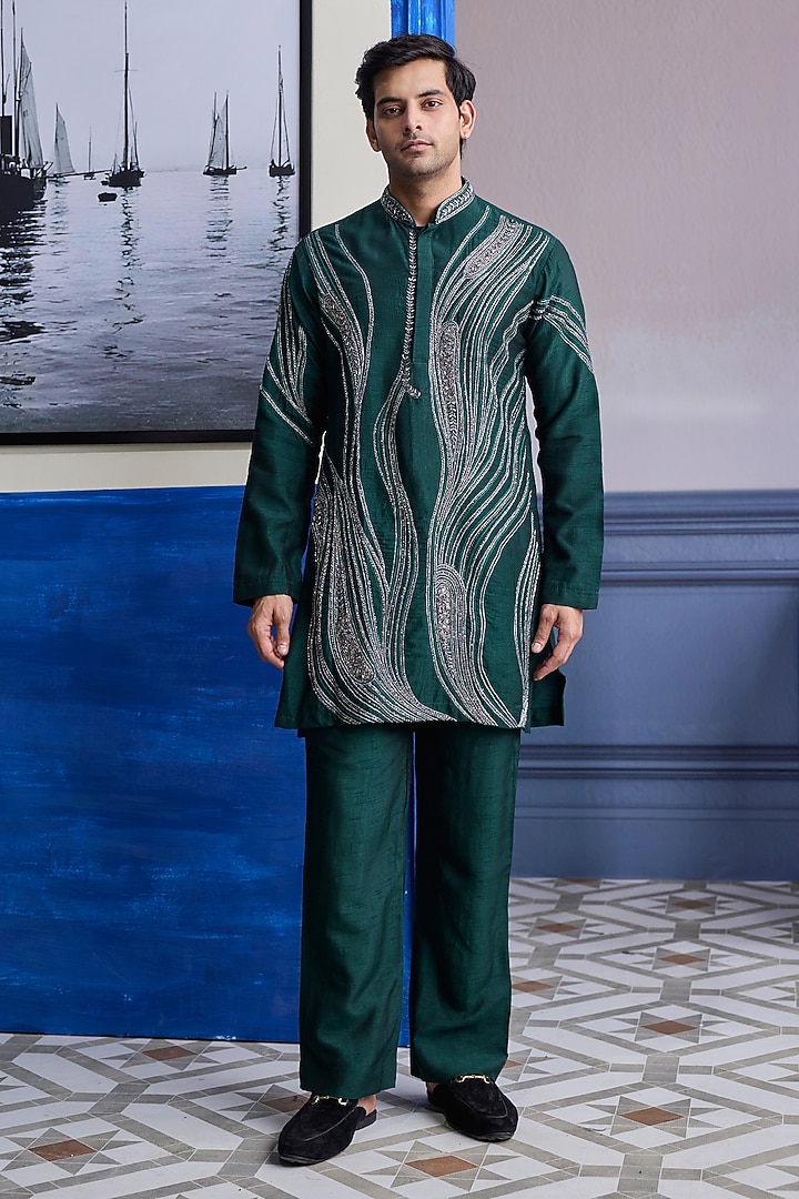 Dark Green Dola Silk Embroidered Kurta by DiyaRajvvir Men at Pernia's Pop Up Shop