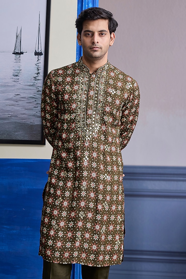 Olive Dola Silk Kurta Set by DiyaRajvvir Men at Pernia's Pop Up Shop