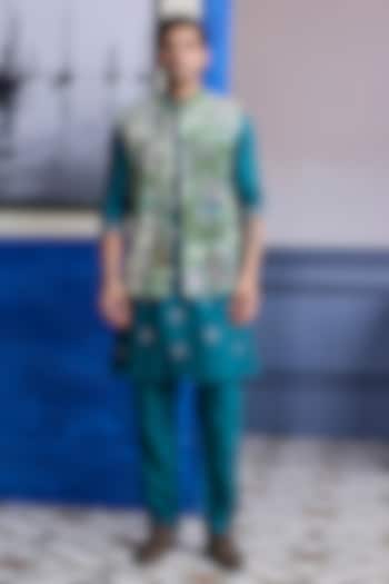 Teal Green Dola Silk Printed Bundi Jacket Set by DiyaRajvvir Men at Pernia's Pop Up Shop