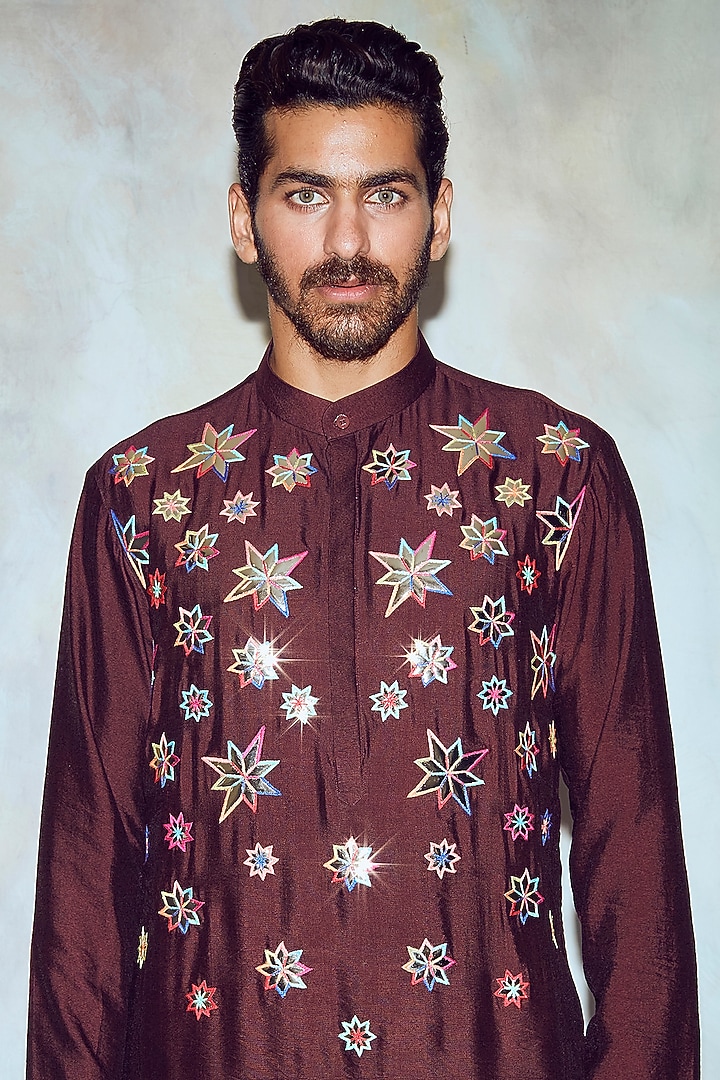 Brown Cotton Silk Thread Embroidered Kurta by DiyaRajvvir Men at Pernia's Pop Up Shop