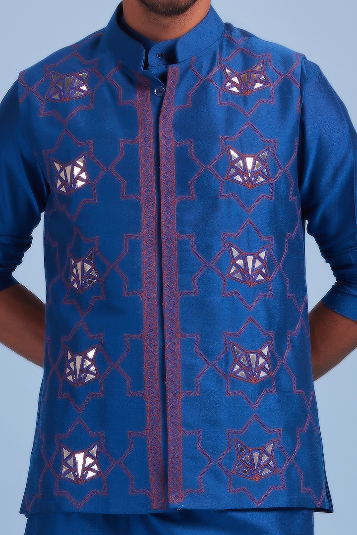 Indigo Cotton & Cotton Silk Embroidered Bundi Jacket Set by DiyaRajvvir Men at Pernia's Pop Up Shop
