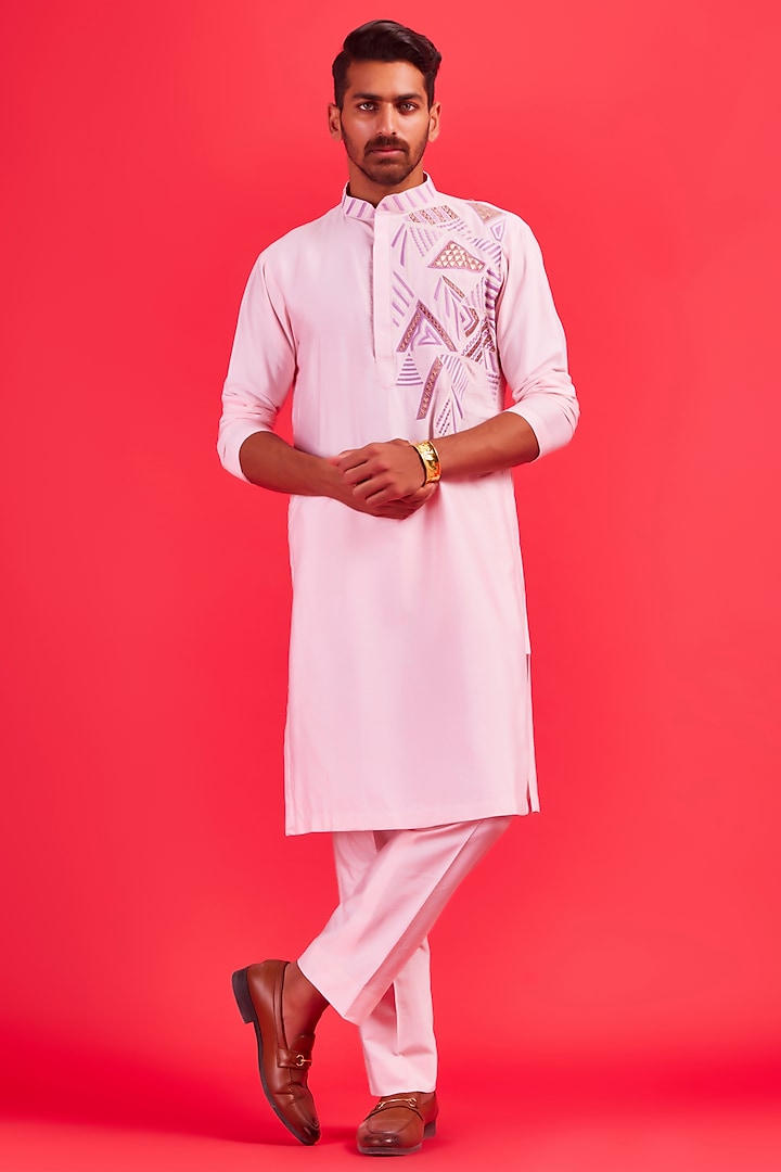 Blush Pink Embroidered Kurta Set by DiyaRajvvir Men