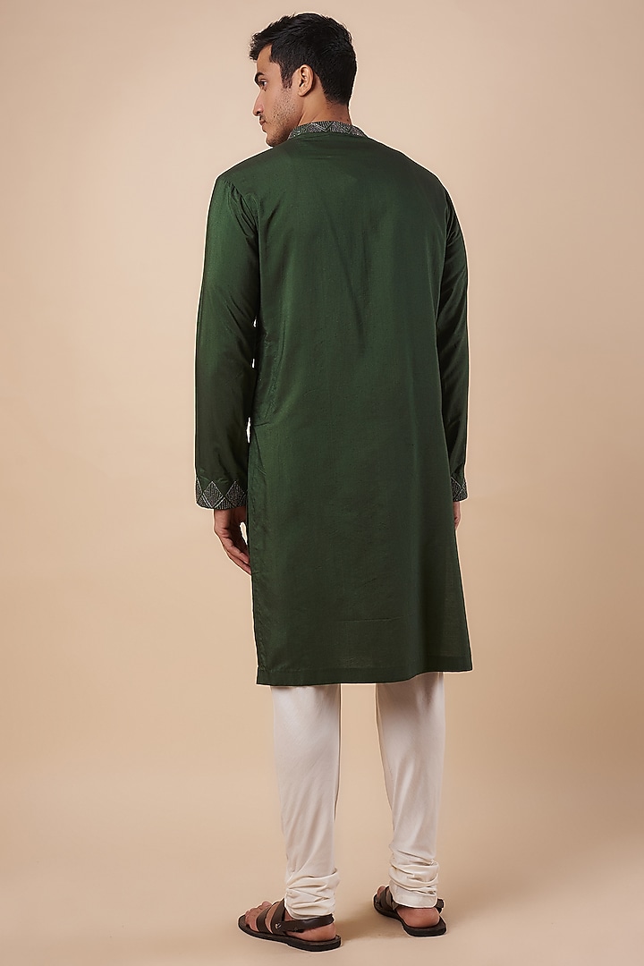 Green Cotton Silk Gunmetal Thread Embroidered Kurta by DiyaRajvvir Men at Pernia's Pop Up Shop