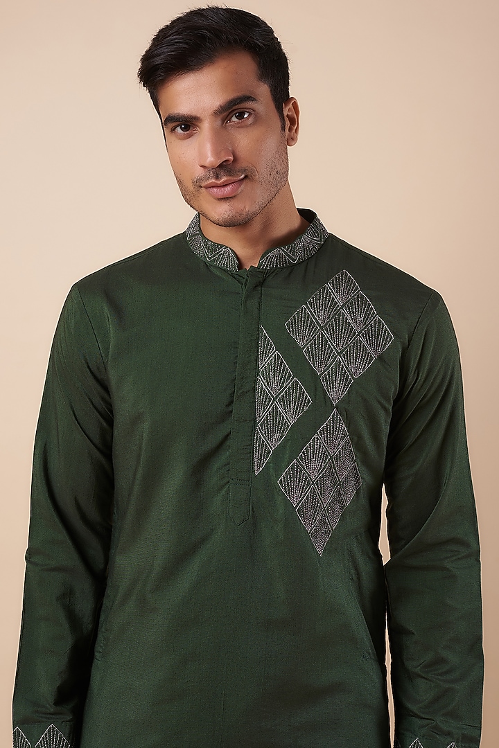 Green Cotton Silk Gunmetal Thread Embroidered Kurta by DiyaRajvvir Men at Pernia's Pop Up Shop