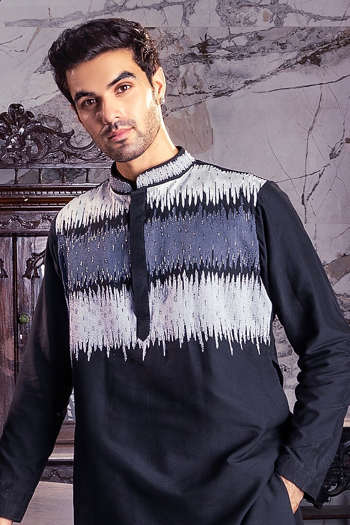 Black Ombre Cotton Silk Thread Embroidered Kurta by DiyaRajvvir Men at Pernia's Pop Up Shop