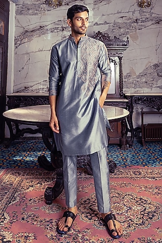 Grey Cotton Silk Thread Embroidered Kurta by DiyaRajvvir Men