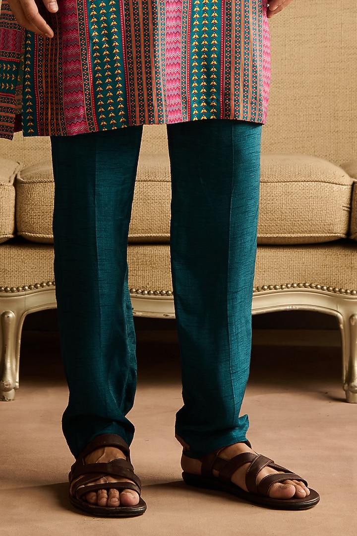 Fuchsia & Teal Dola Silk Striped Printed Kurta Set by DiyaRajvvir Men at Pernia's Pop Up Shop