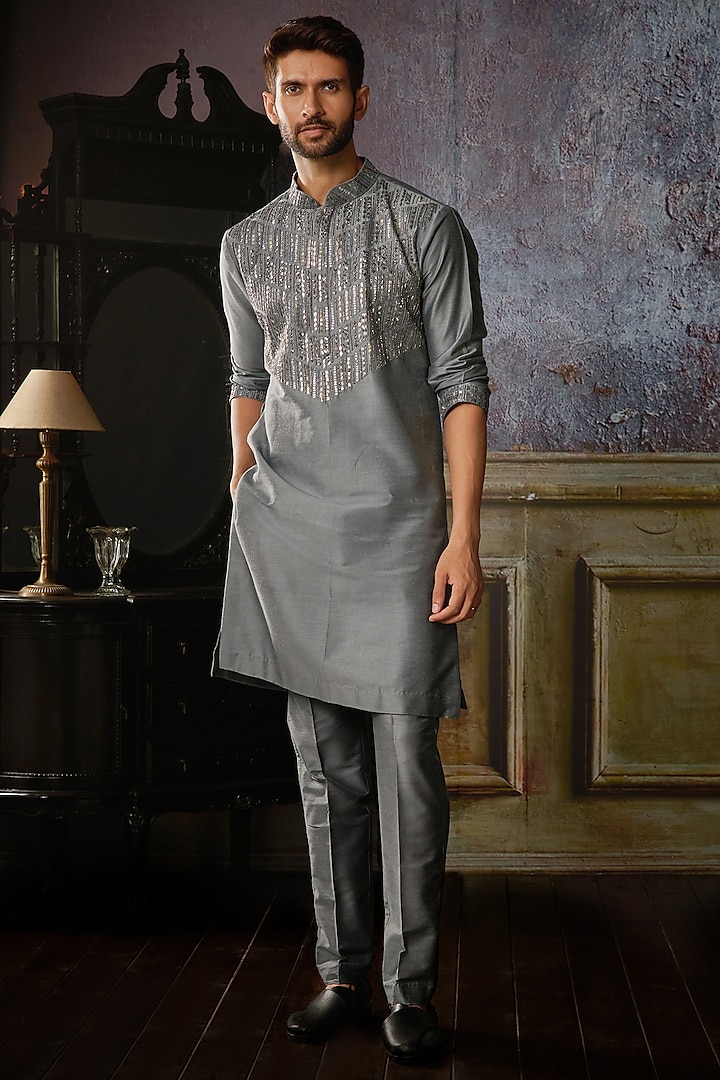 Grey Cotton Silk Gunmetal Embroidered Kurta Set by DiyaRajvvir Men