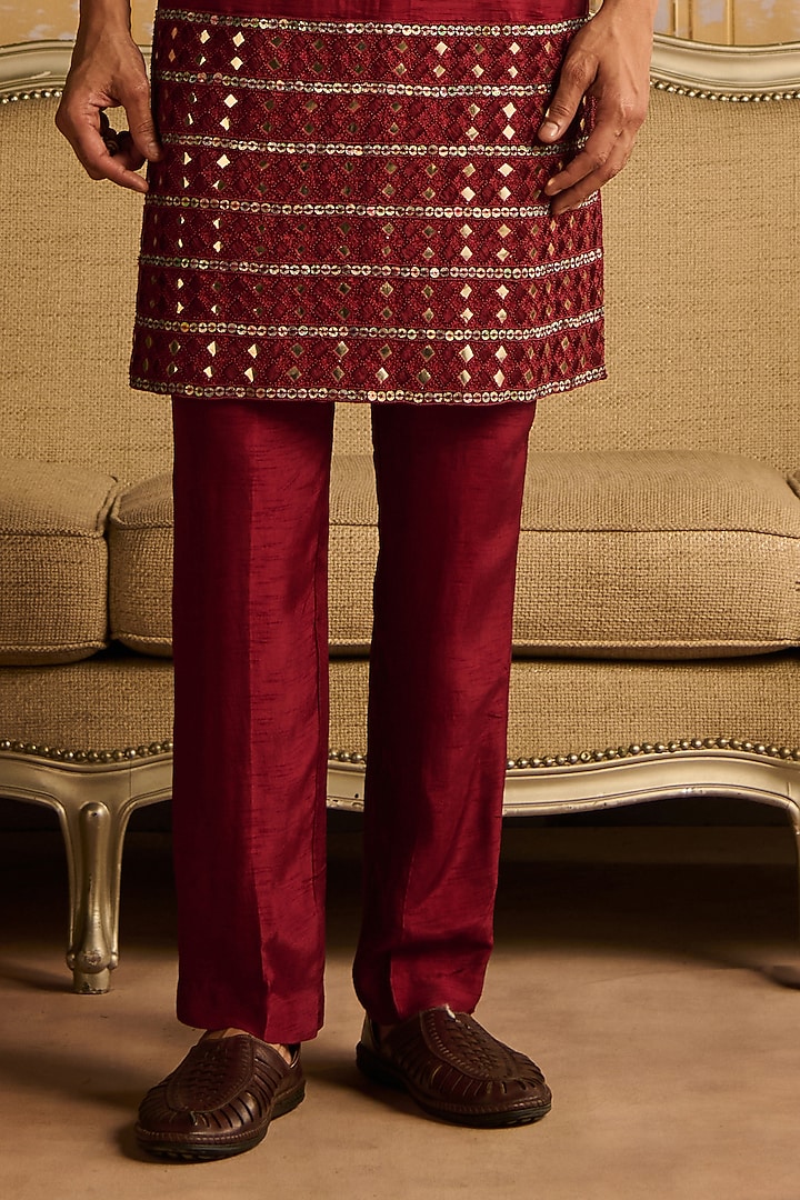 Maroon Dola Silk Mirror Embroidered Kurta Set by DiyaRajvvir Men at Pernia's Pop Up Shop