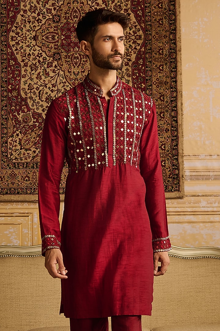 Maroon Dola Silk Mirror Embroidered Kurta Set by DiyaRajvvir Men at Pernia's Pop Up Shop