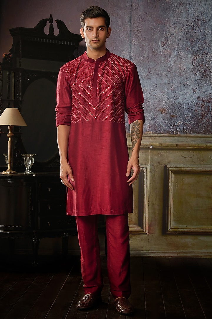 Maroon Dola Silk Mirror Embroidered Kurta Set by DiyaRajvvir Men