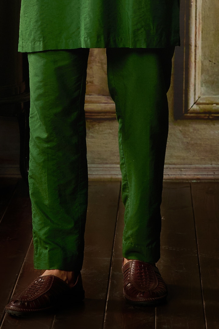 Olive Green Cotton Silk Embroidered Kurta Set by DiyaRajvvir Men at Pernia's Pop Up Shop