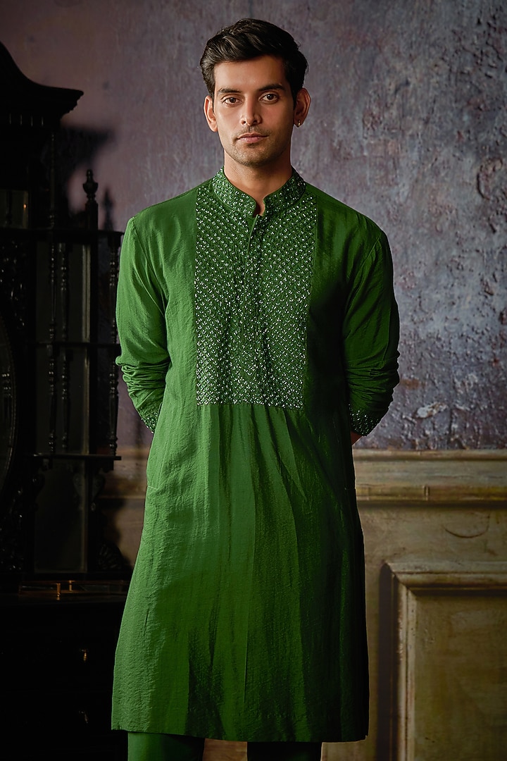 Olive Green Cotton Silk Thread & Cutdana Embroidered Kurta Set by DiyaRajvvir Men at Pernia's Pop Up Shop