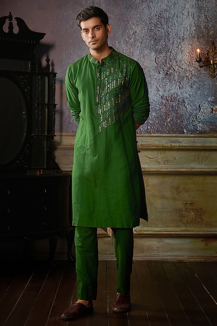 Olive Green Cotton Silk Tikki Embroidered Kurta Set by DiyaRajvvir Men