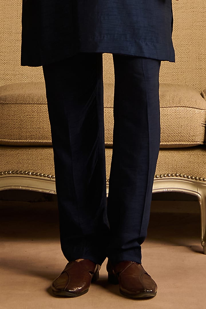 Dark Blue Dola Silk Floral Embroidered Kurta Set by DiyaRajvvir Men at Pernia's Pop Up Shop