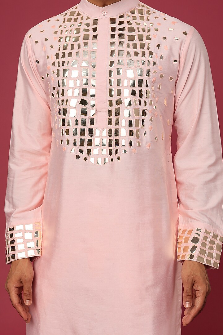 Baby Pink Cotton Silk Thread Embroidered Kurta Set by DiyaRajvvir Men at Pernia's Pop Up Shop