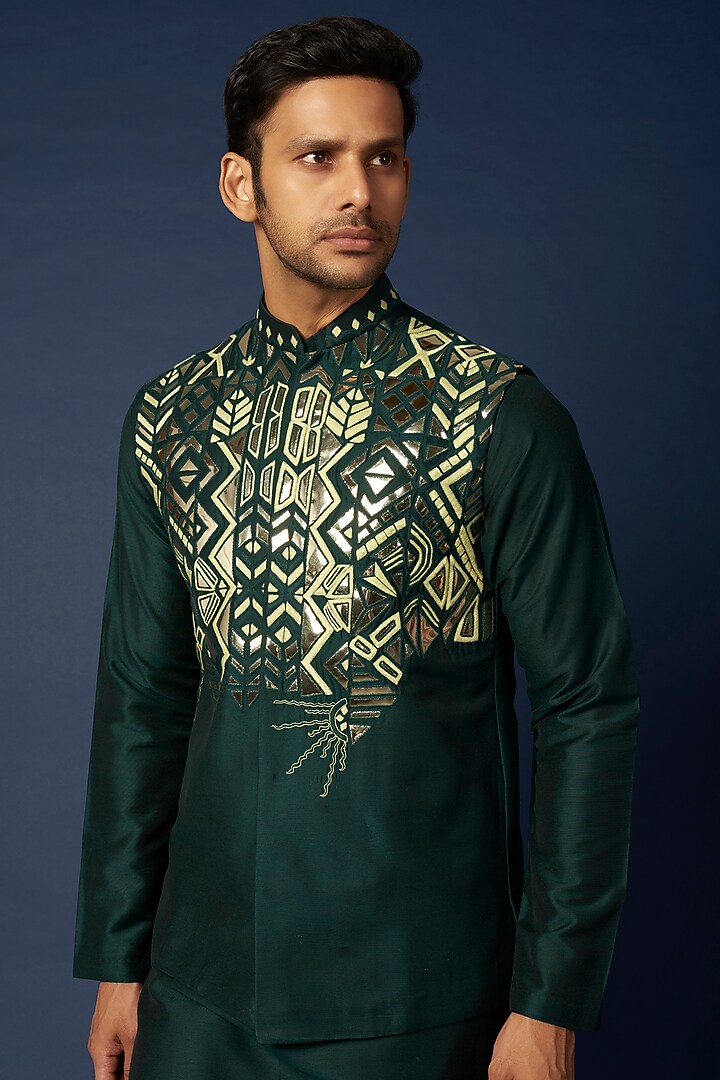 Olive Green Cotton Silk Embroidered Bundi Set by DiyaRajvvir Men at Pernia's Pop Up Shop