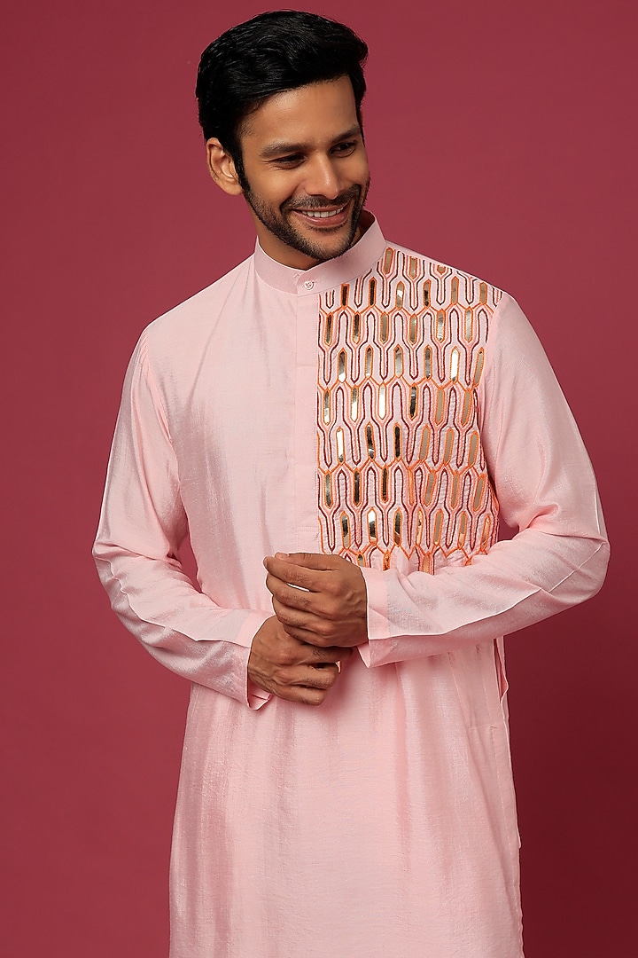 Baby Pink Cotton Silk Thread Embroidered Kurta Set by DiyaRajvvir Men at Pernia's Pop Up Shop