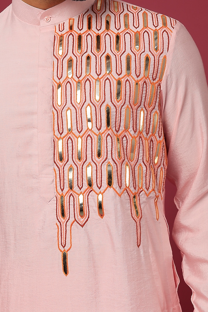 Baby Pink Cotton Silk Thread Embroidered Kurta Set by DiyaRajvvir Men at Pernia's Pop Up Shop