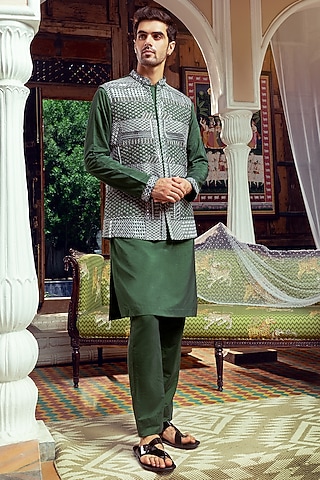 Olive Green Cotton Silk Embroidered Bundi Jacket Set by DiyaRajvvir Men