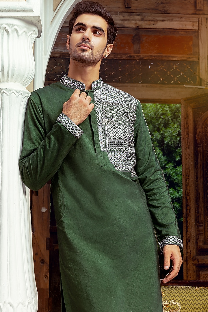 Olive Green Cotton Silk Embroidered Kurta Set by DiyaRajvvir Men at Pernia's Pop Up Shop