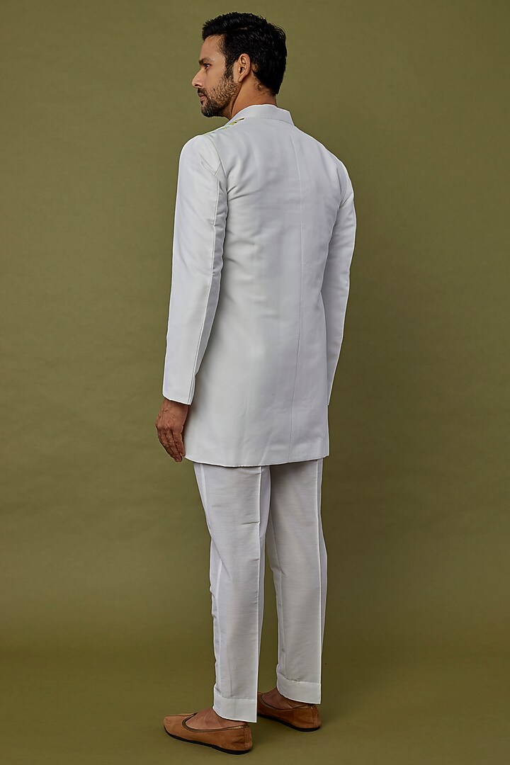 White Cotton Silk Thread Embroidered Wedding Indowestern Set by DiyaRajvvir Men at Pernia's Pop Up Shop