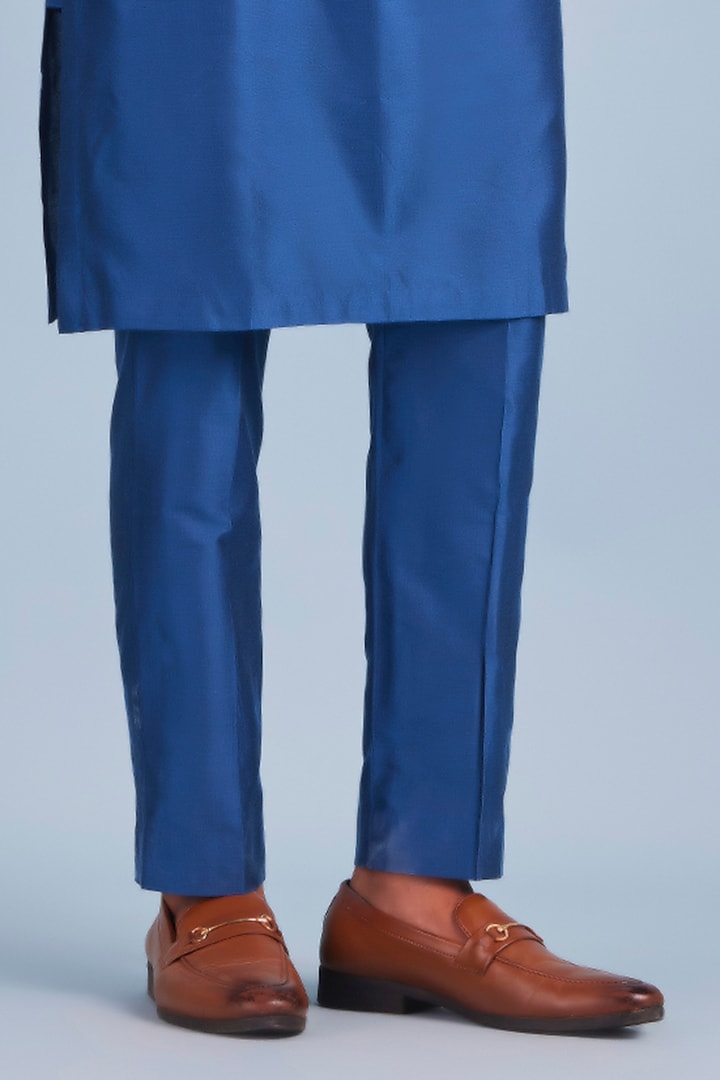 Indigo Blue Cotton & Cotton Silk Embroidered Kurta Set by DiyaRajvvir Men at Pernia's Pop Up Shop