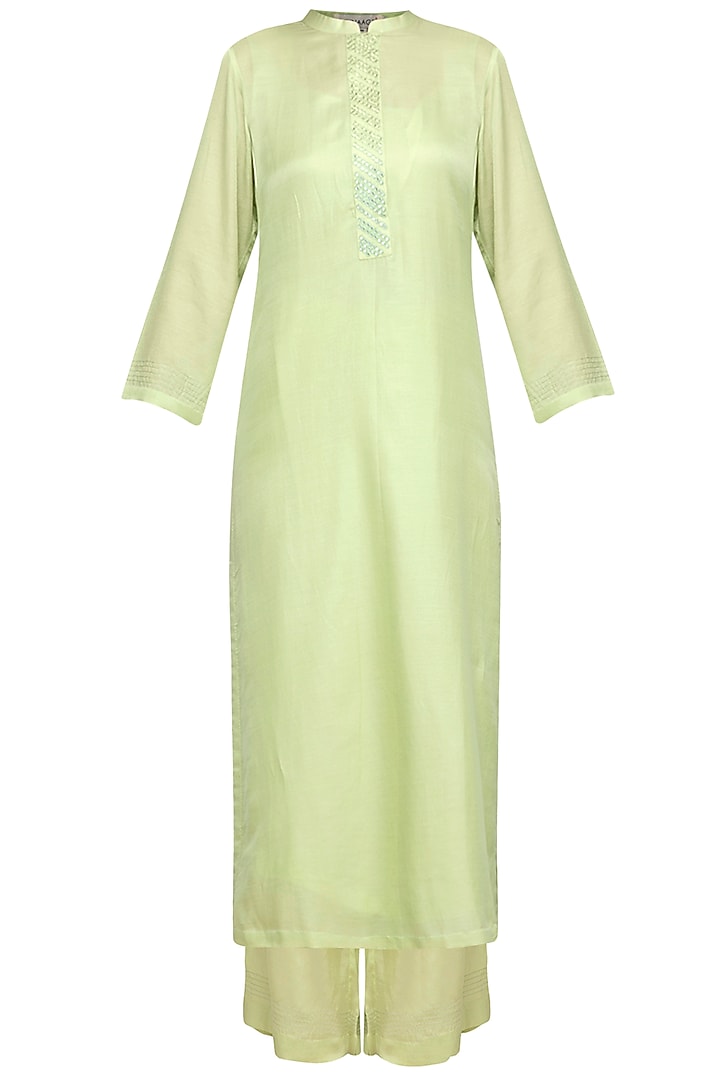 Green Embellished Kurta Set by Devnaagri at Pernia's Pop Up Shop
