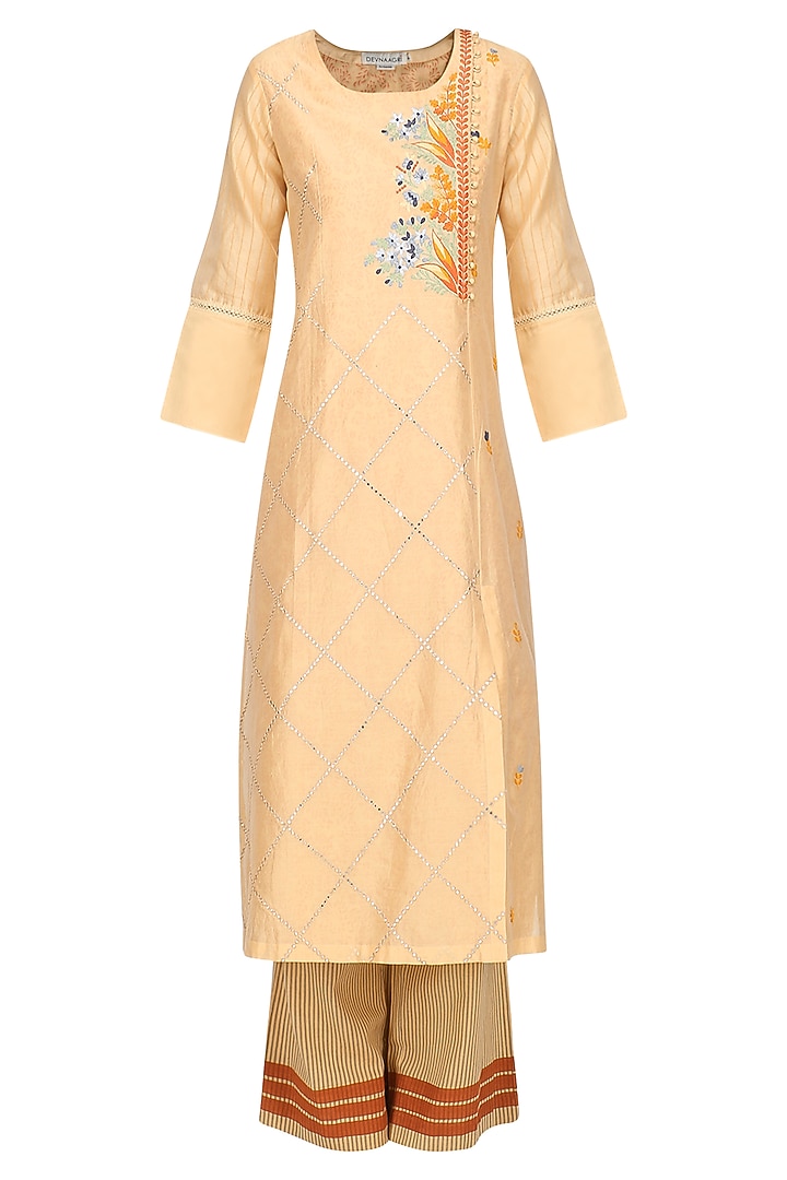 Orange patra and dori embroidered kurta set available only at Pernia's Pop Up Shop.