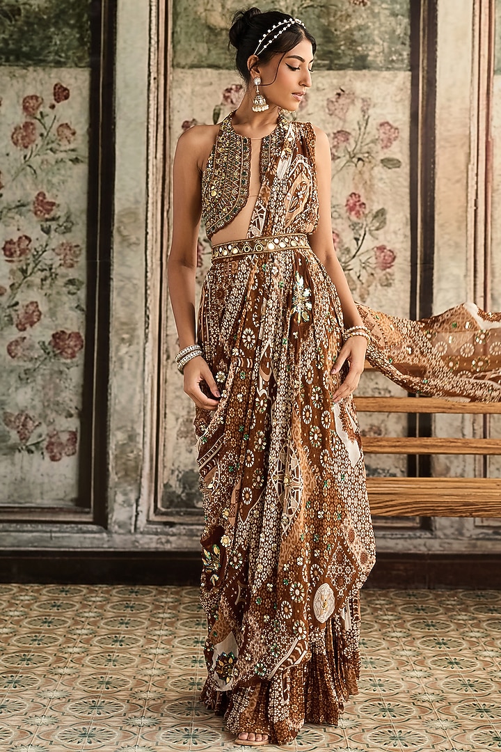Caramel-Colored Tulle Jaal Printed Draped Tiered Skirt Wedding Saree Set by DiyaRajvvir at Pernia's Pop Up Shop