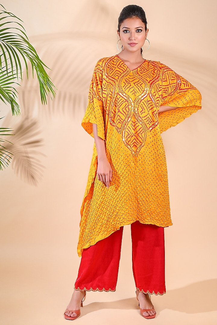 Yellow Bandhani & Embroidered Kaftan by Dyelogue
