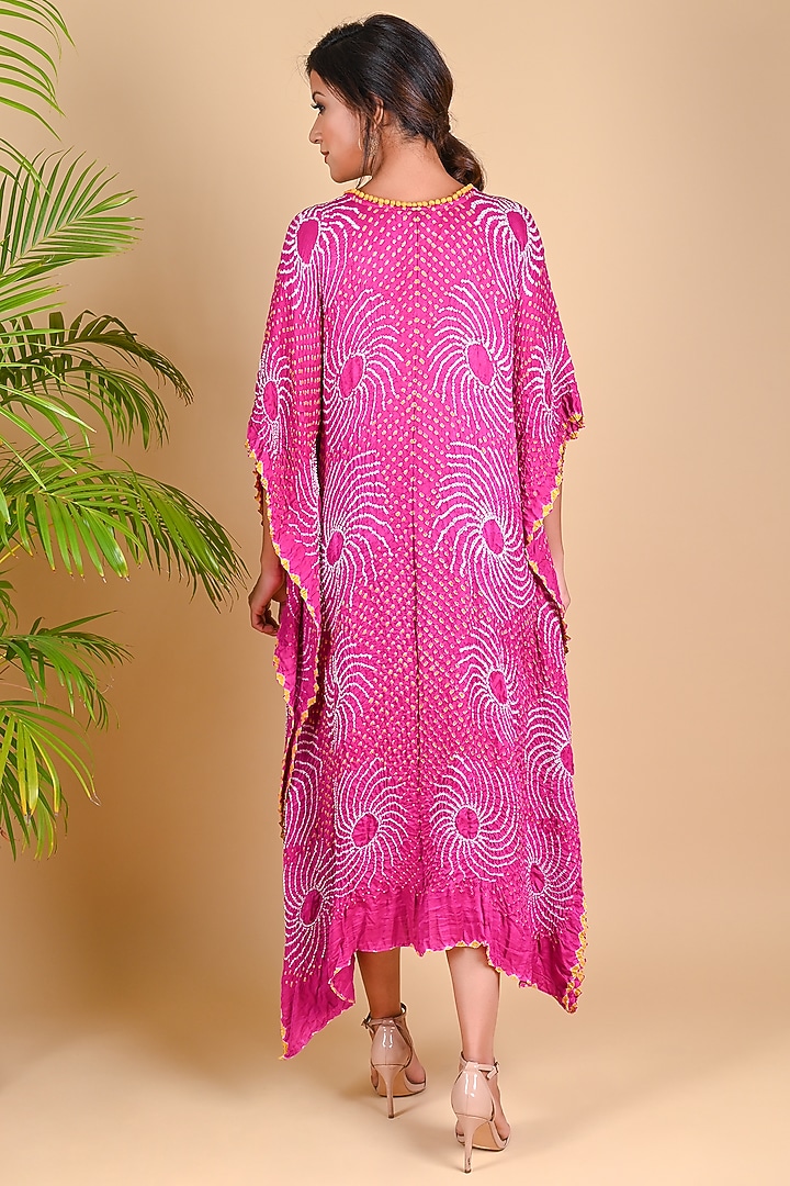 Fuchsia Bandhani Kaftan by Dyelogue at Pernia's Pop Up Shop
