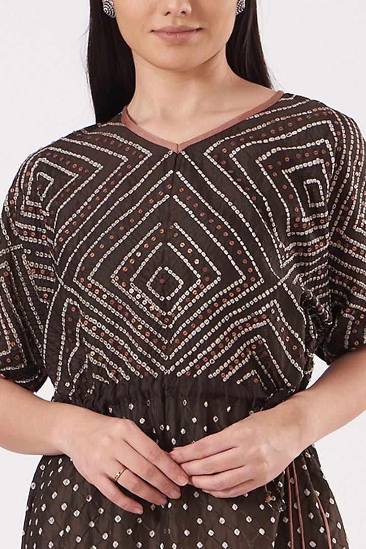 Brown Bandhani Detailed Top by Dyelogue at Pernia's Pop Up Shop