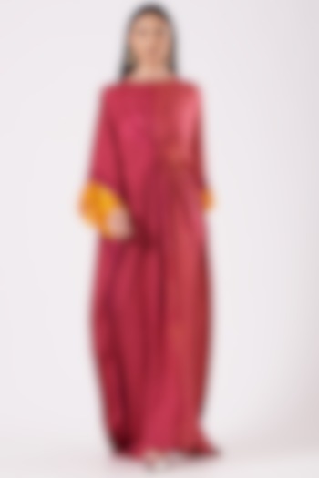 Fuchsia Bandhani Kaftan by Dyelogue at Pernia's Pop Up Shop