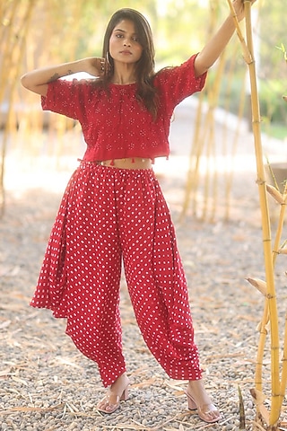 Red Gajji Silk Crop Top by Dyelogue