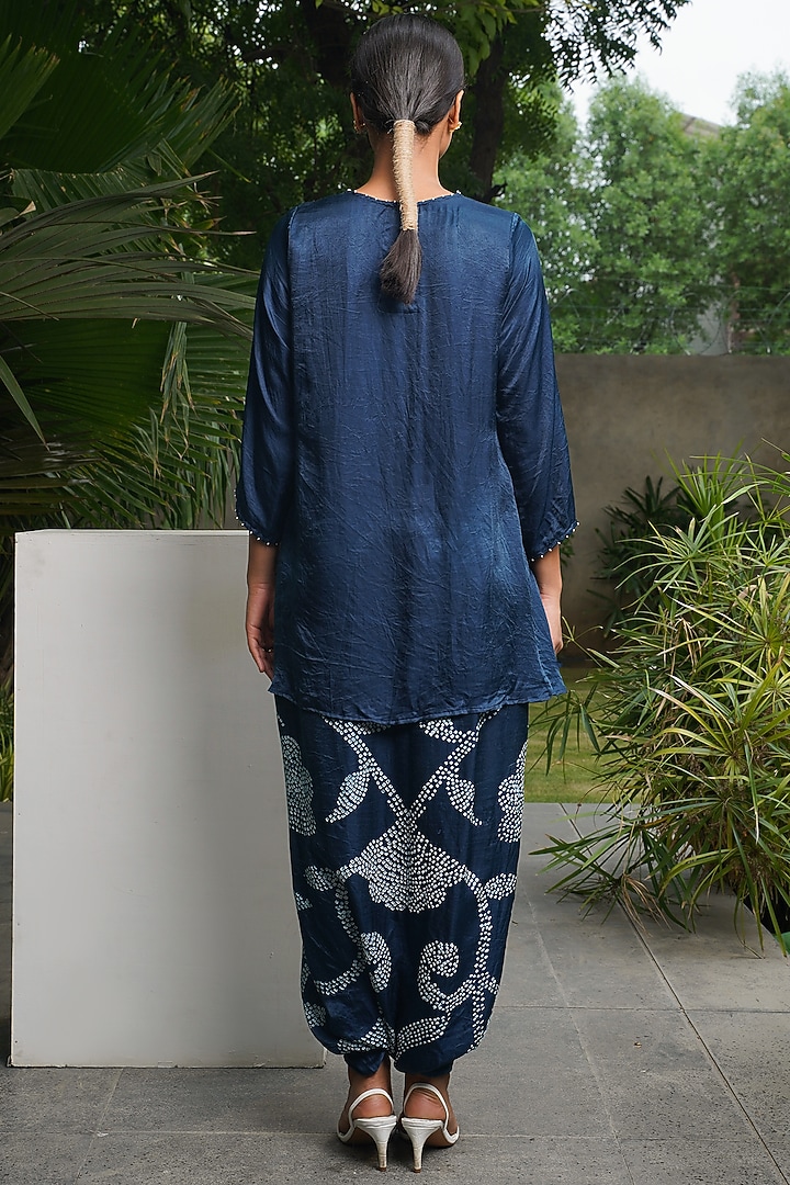 Indigo Blue Gajji Silk Bandhani Skirt Set by Dyelogue at Pernia's Pop Up Shop